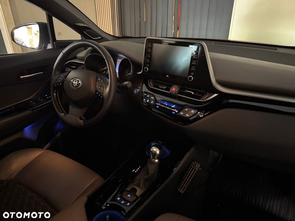 Toyota C-HR 2.0 Lounge - 19