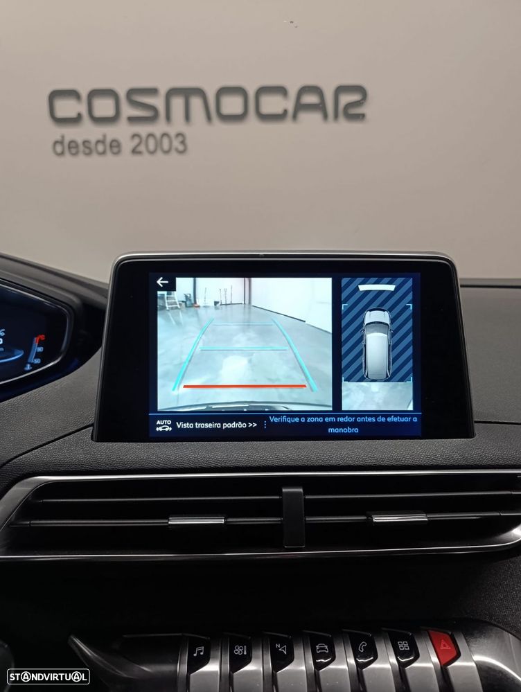 Peugeot 5008 1.5 BlueHDi Allure EAT8 - 17