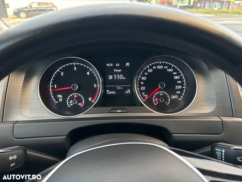 Volkswagen Golf 1.6 TDI BlueMotion Technology Trendline - 19