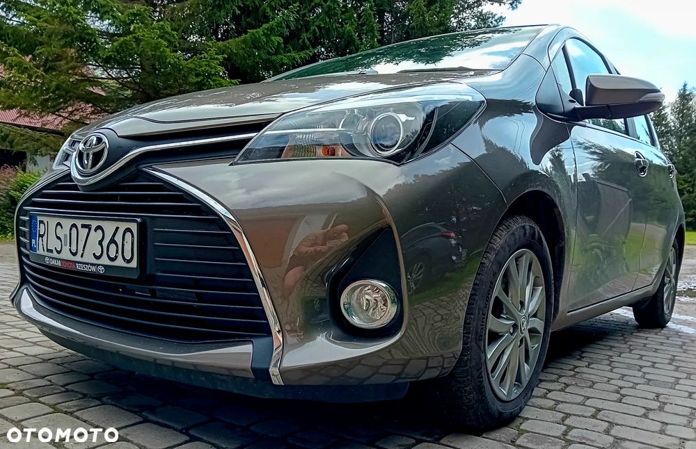 Toyota Yaris 1.33 Selection Passion - 1