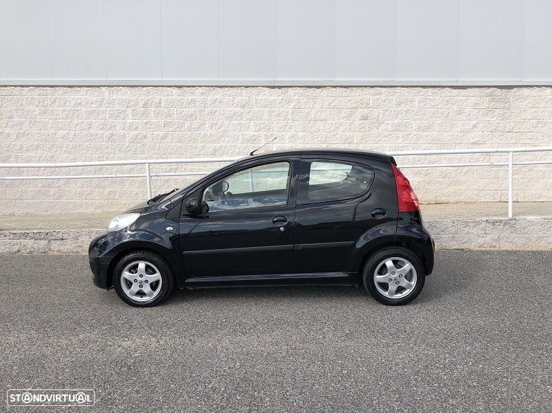 Peugeot 107 1.0 Black&Silver - 3