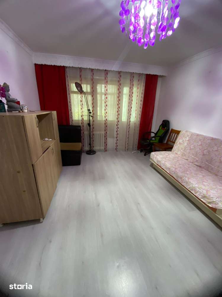 2 camere cu centrala la parter , zona Radu Negru — fotografia 2