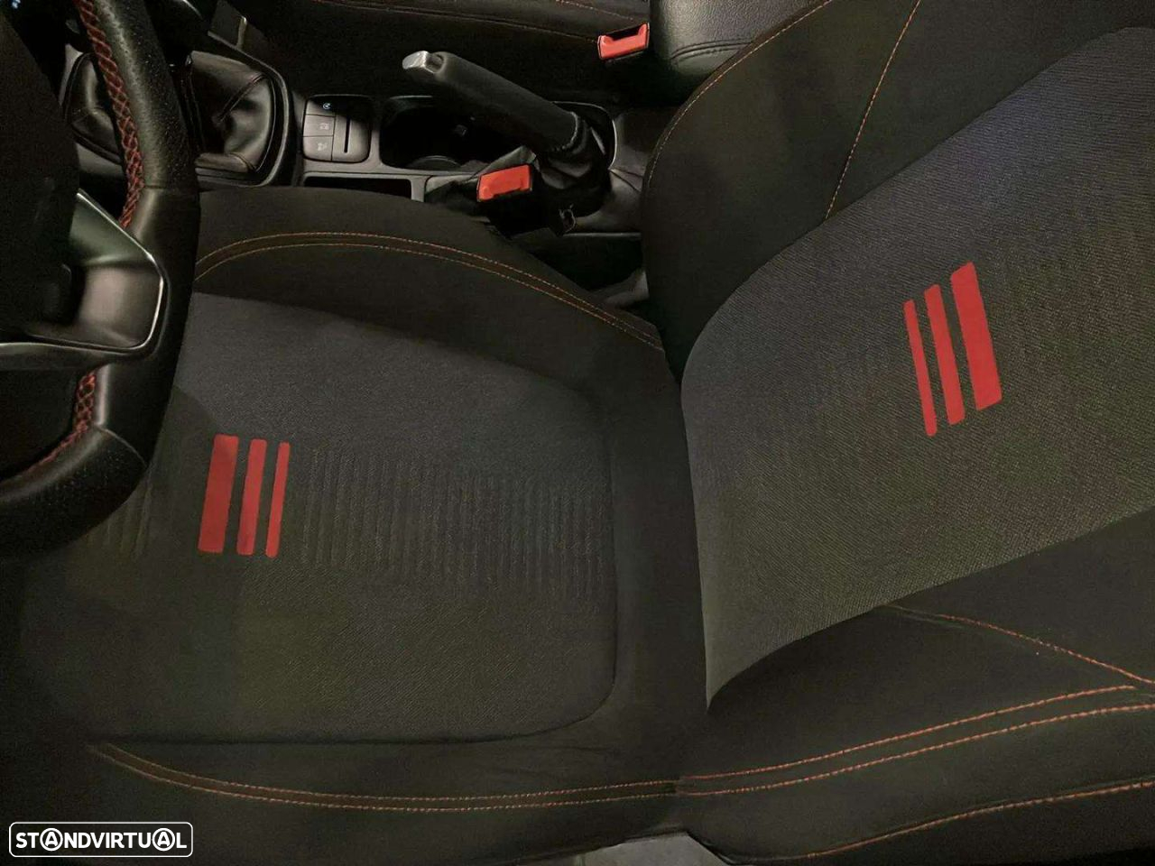 Ford Fiesta 1.0 EcoBoost ST-Line - 11