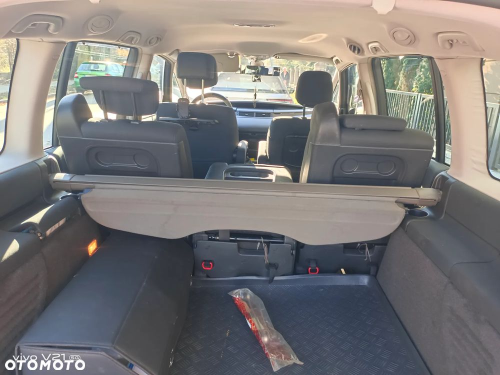 Renault Espace 2.0 dCi Impulsion - 11