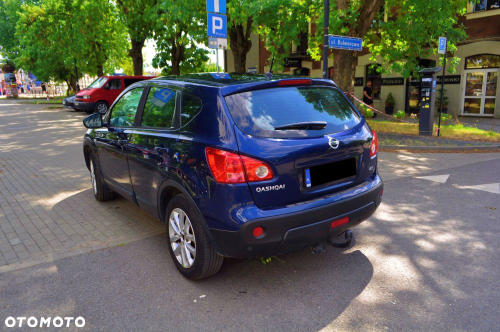 Nissan Qashqai 2.0 dCi 4 x 4 DPF I-Way - 4