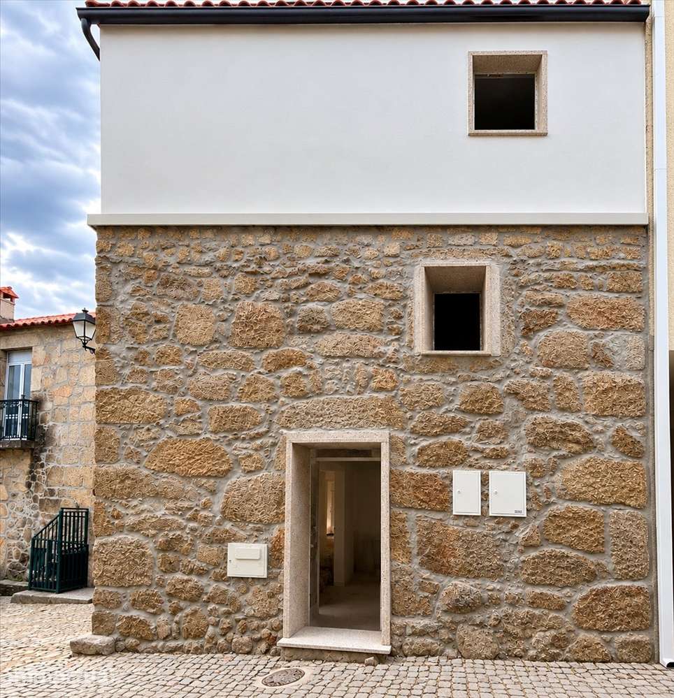 Prédio T2+1 Venda em Abraveses,Viseu