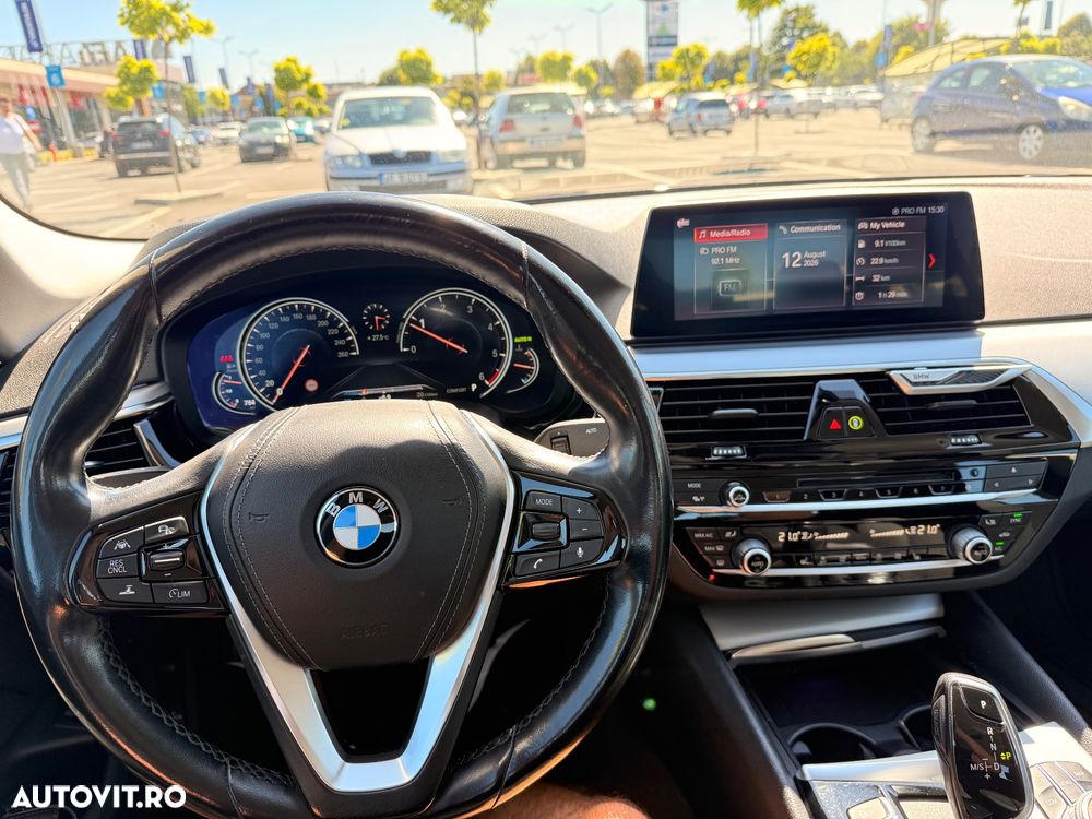 BMW Seria 5 520d AT - 6