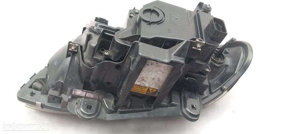 Ótica / farol direita BMW X5 (E53) - 2