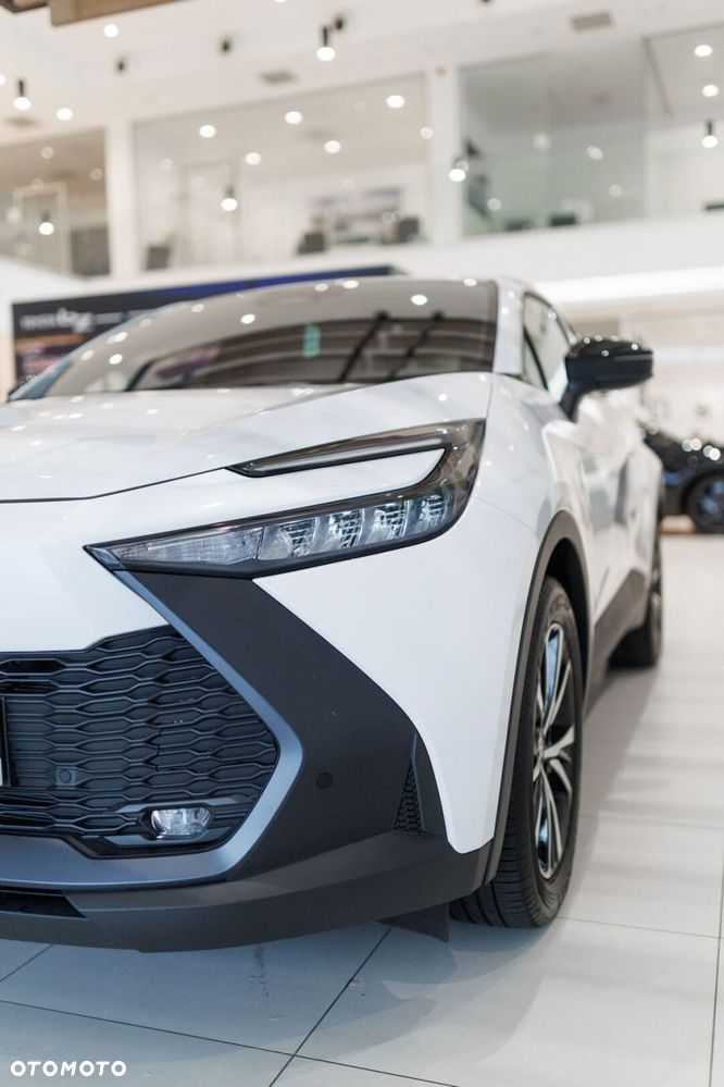 Toyota C-HR - 12
