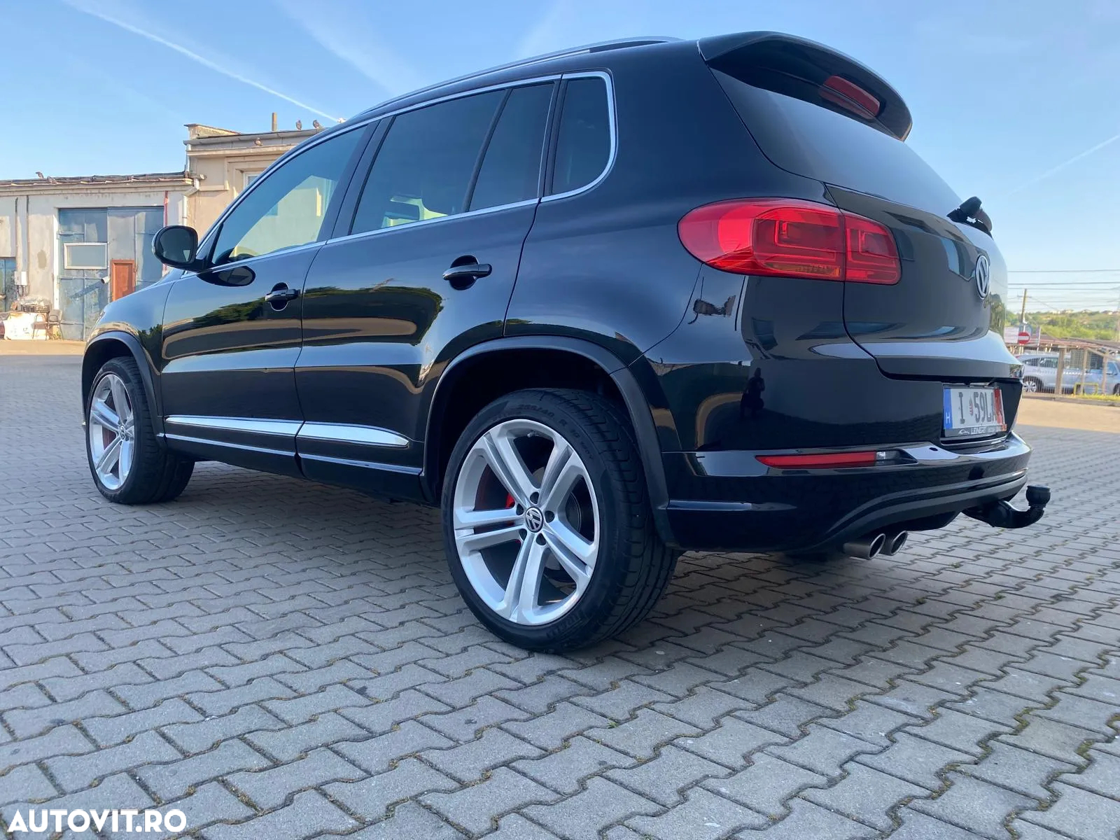 Volkswagen Tiguan - 6