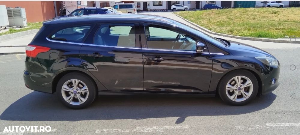 Ford Focus 1.6 TDCI DPF Titanium - 9