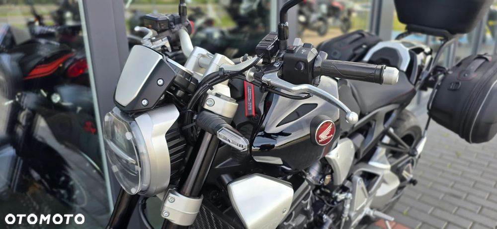 Honda CB - 31