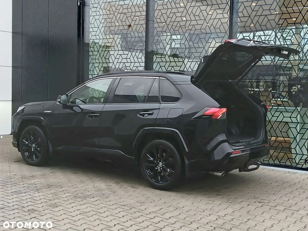 Toyota RAV4 2.5 Hybrid Black Edition by JBL 4x4 - 39