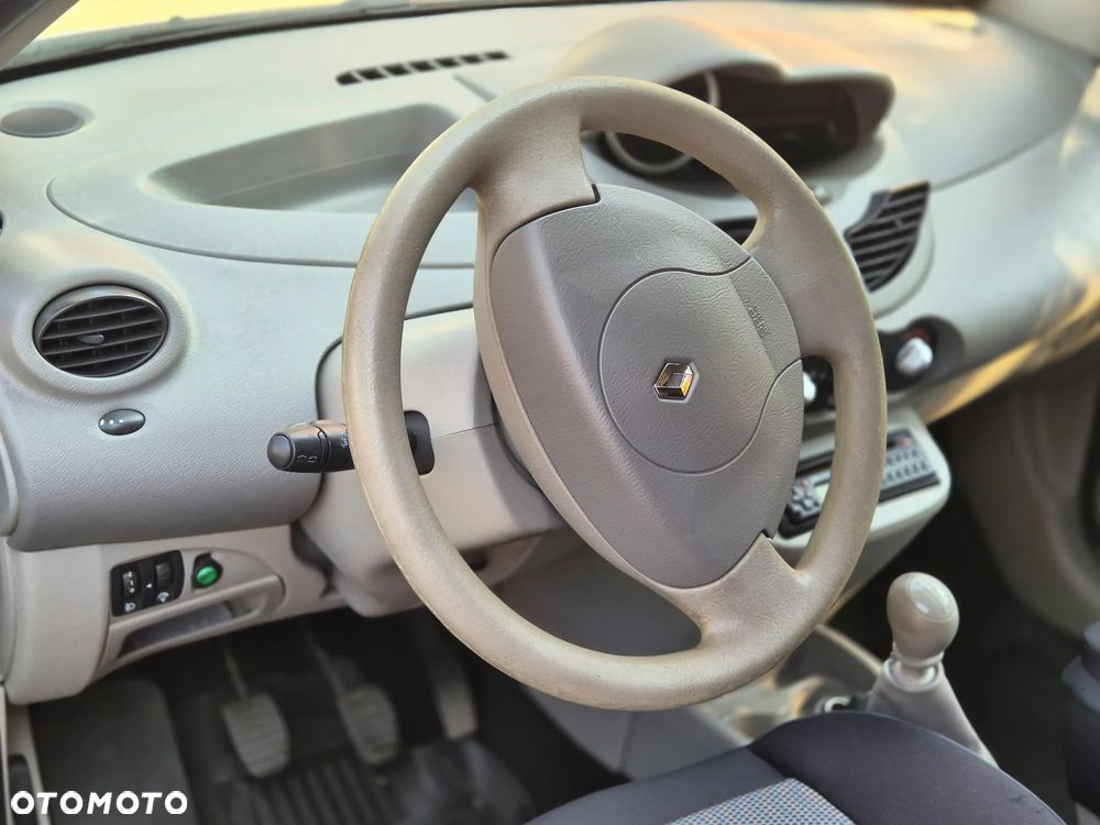 Renault Twingo - 23