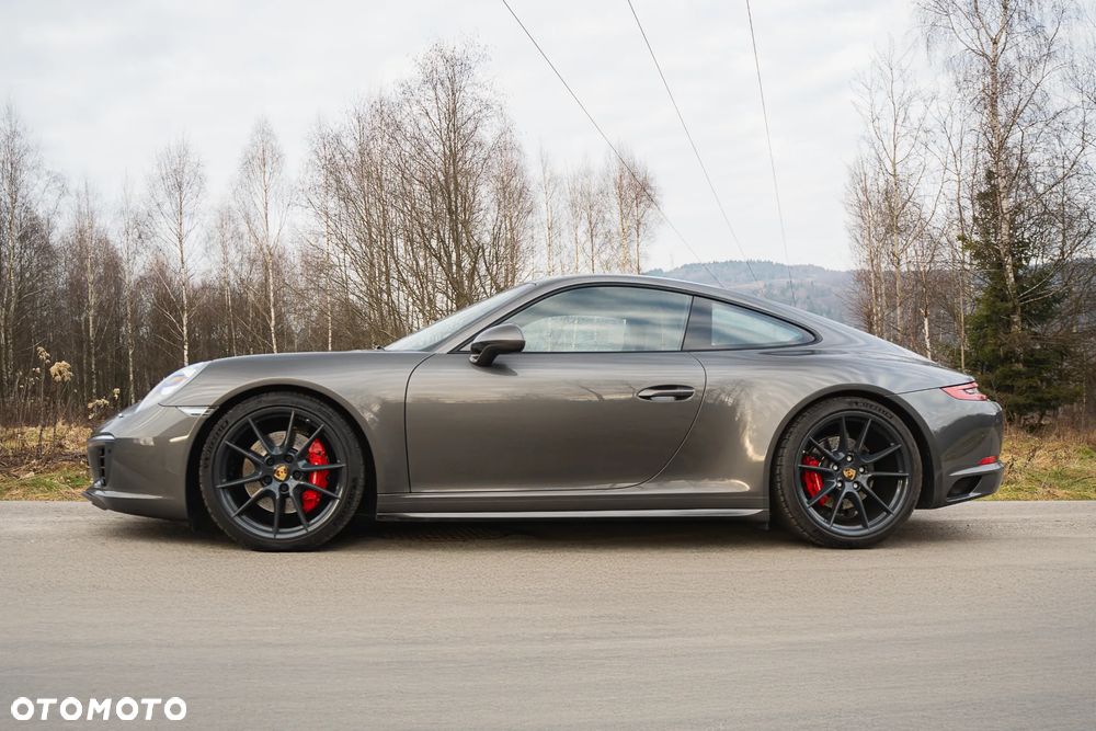 Porsche 911 Carrera 4S PDK - 4