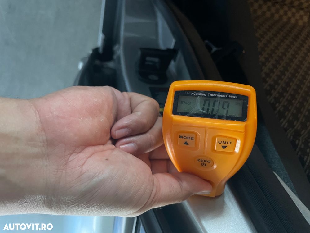 Mercedes-Benz C - 15