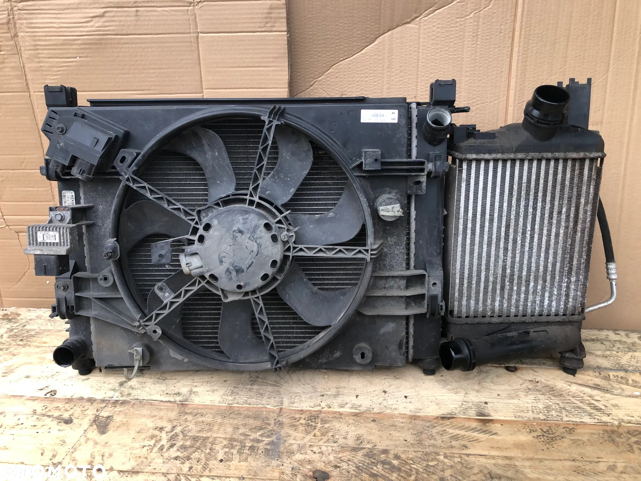 Chłodnice Wentylator Intercooler Renault Clio IV Dacia Duster 1.5 DCI 214100078R - Gwarancja Wysyłka - 2