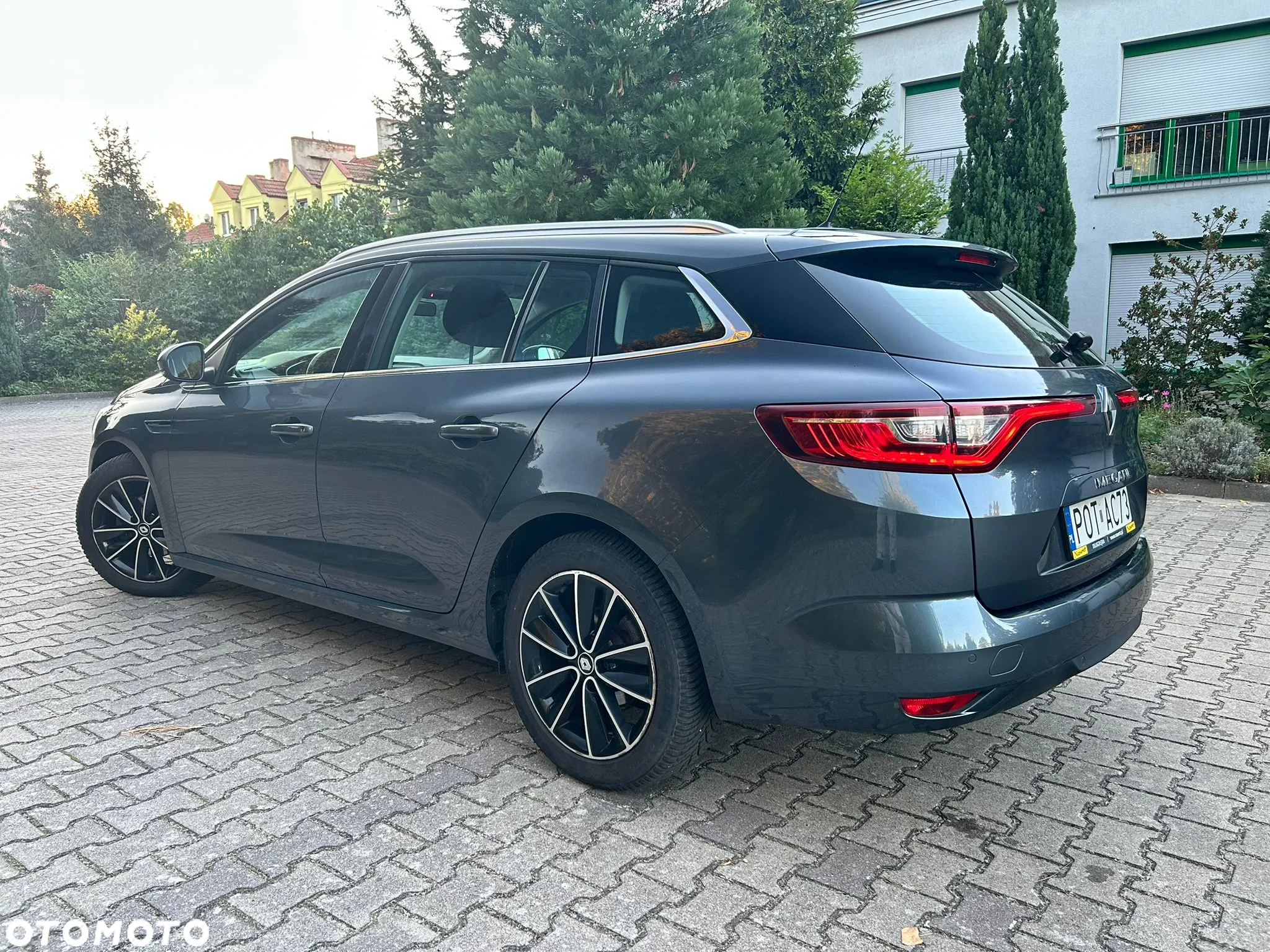 Renault Megane 1.3 TCe FAP Business - 11