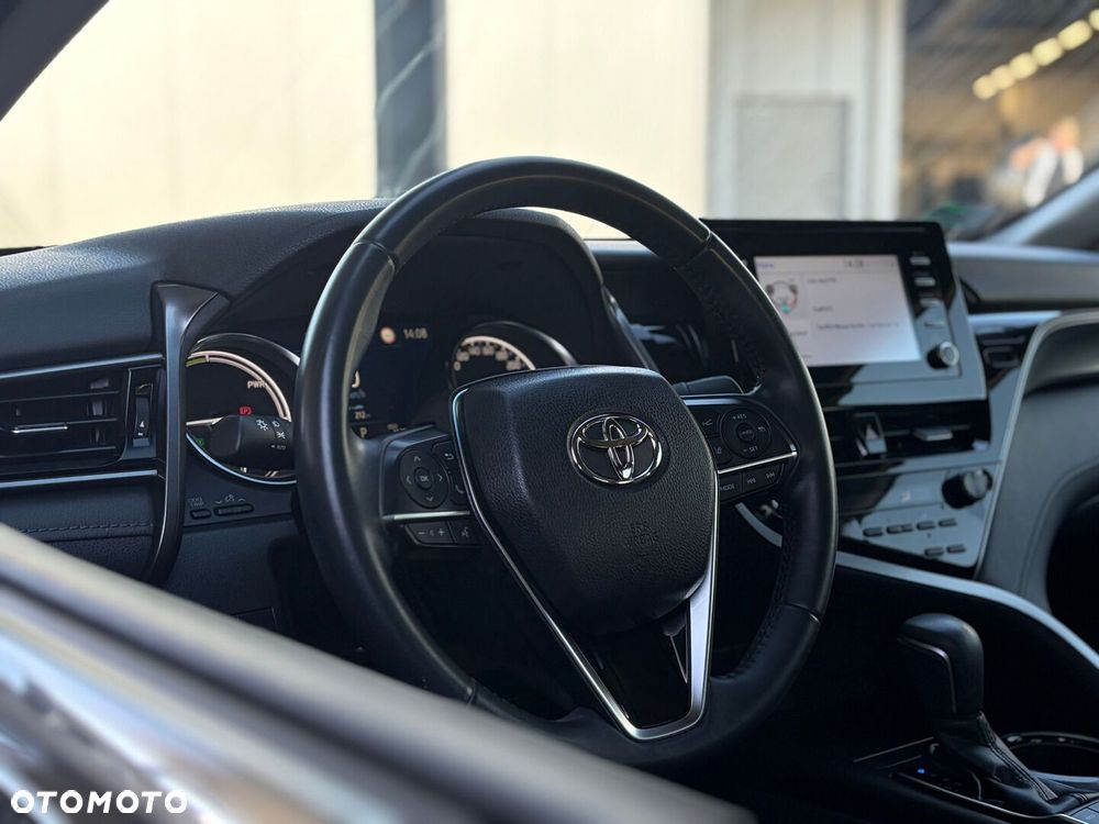 Toyota Camry 2.5 Hybrid Comfort CVT - 18