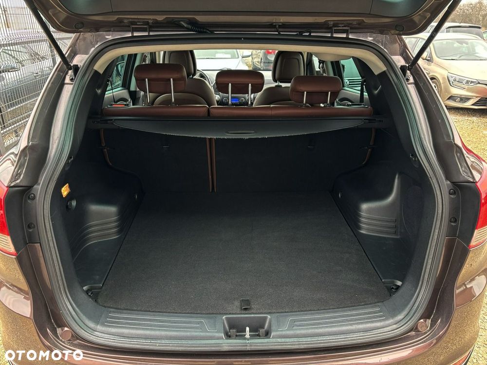 Hyundai ix35 2.0 CRDi 4WD Automatik Premium - 9