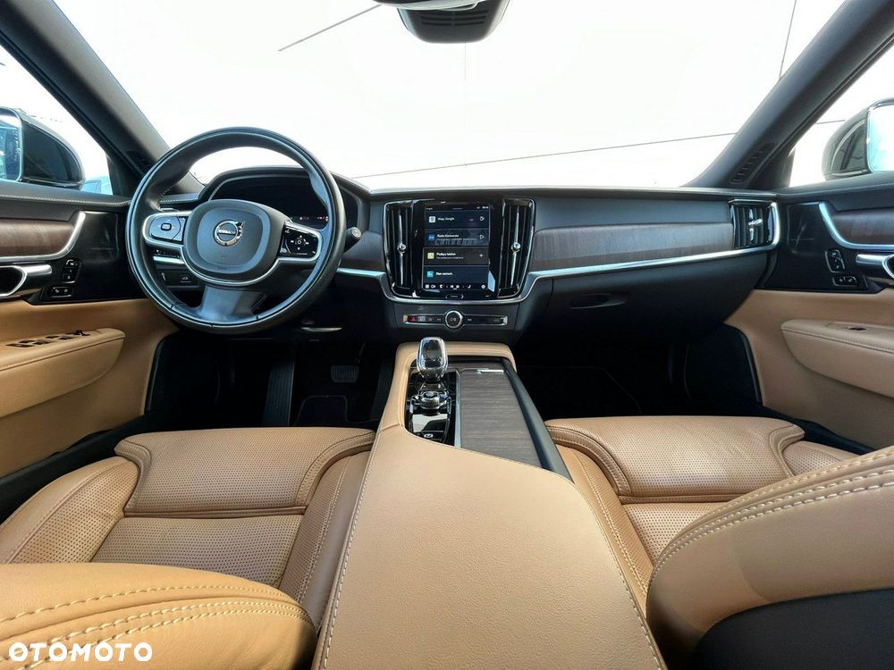 Volvo V90 - 18