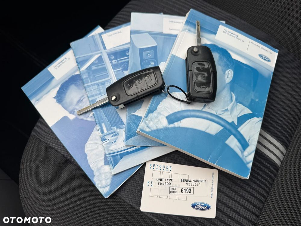 Ford Focus 1.6 Sport - 38