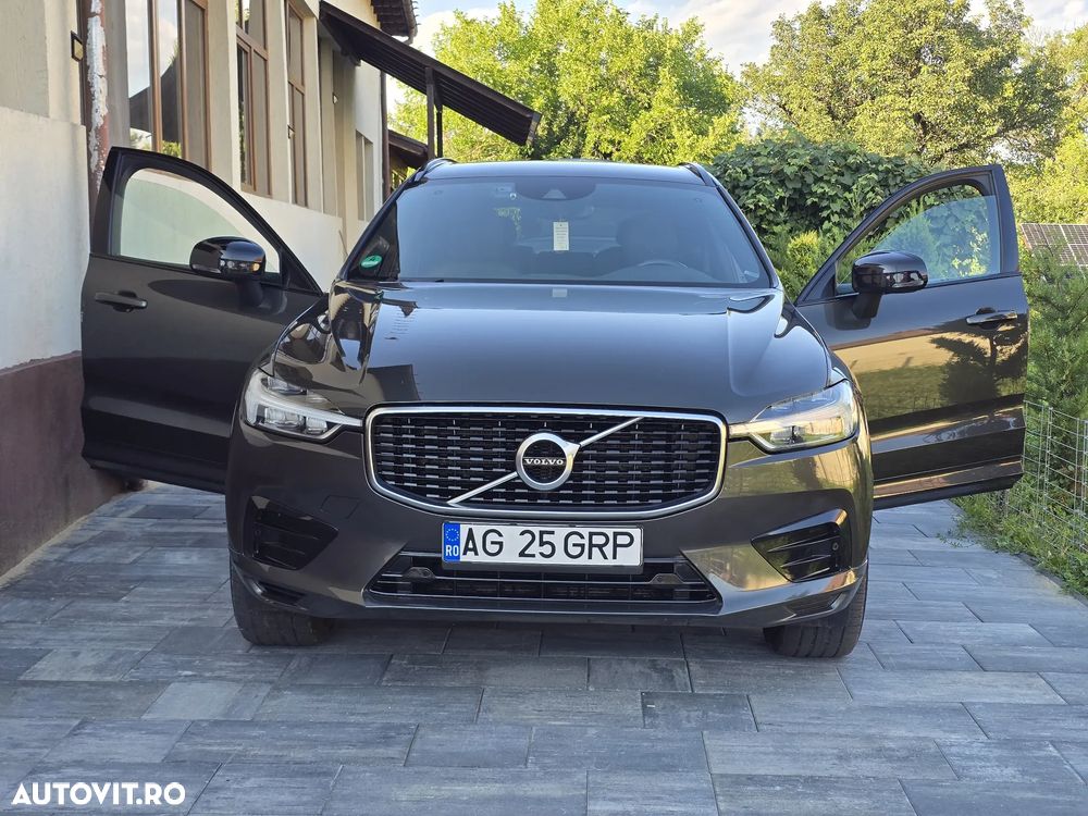 Volvo XC 60 B4 MHEV AWD R-Design - 1
