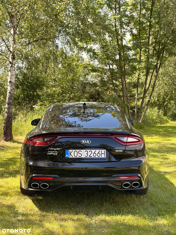 Kia Stinger 2.0 T-GDI GT Line - 4