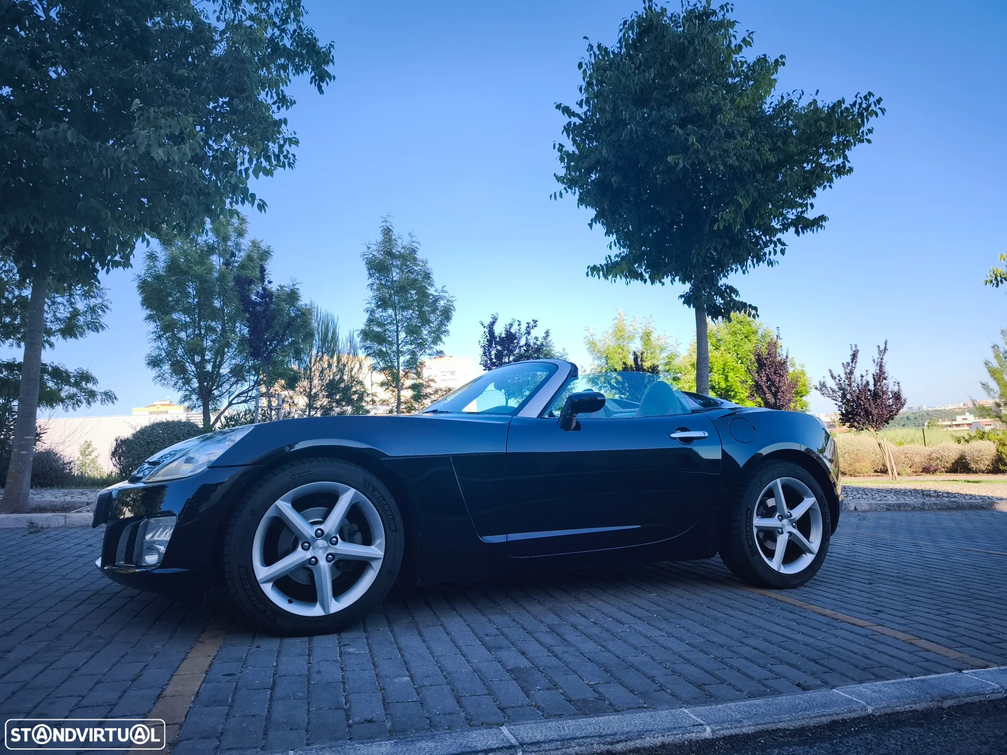 Opel GT 2.0 T - 10