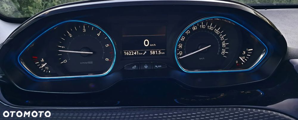 Peugeot 2008 BlueHDi 100 STOP & START Business-Line - 17