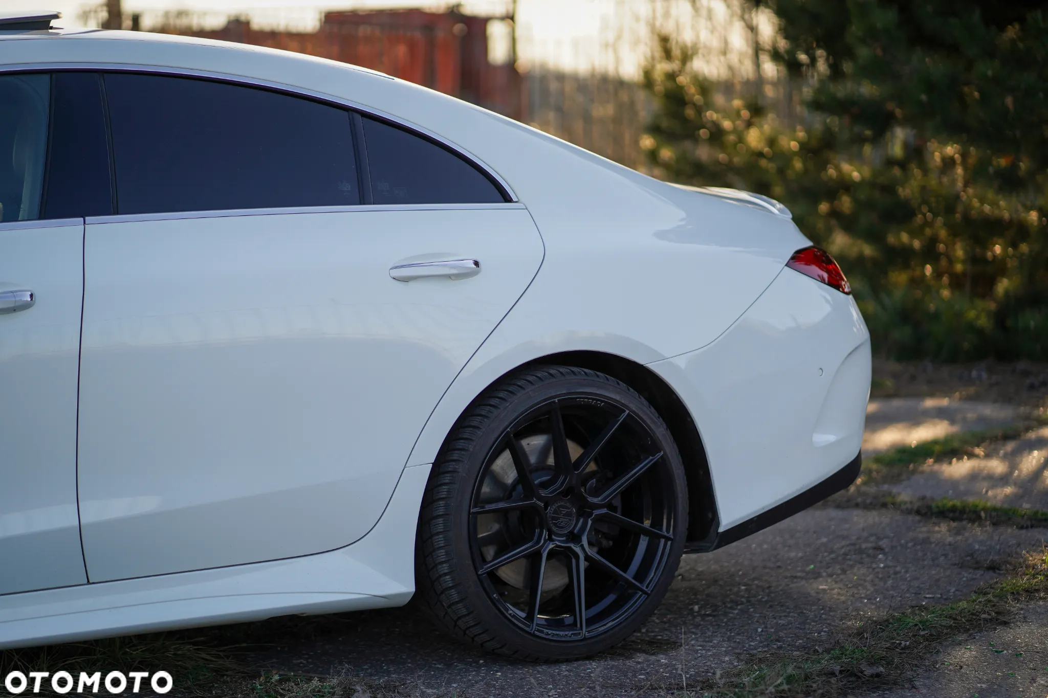 Mercedes-Benz CLS - 4