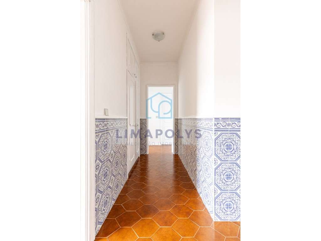 Apartamento T1 com terraço privado e vista de mar - Grande imagem: 5/14