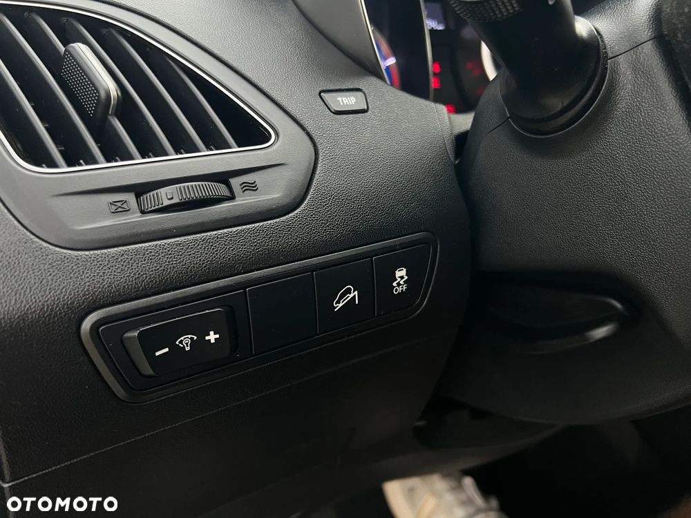 Hyundai ix35 2.0 CRDi Premium 2WD - 20