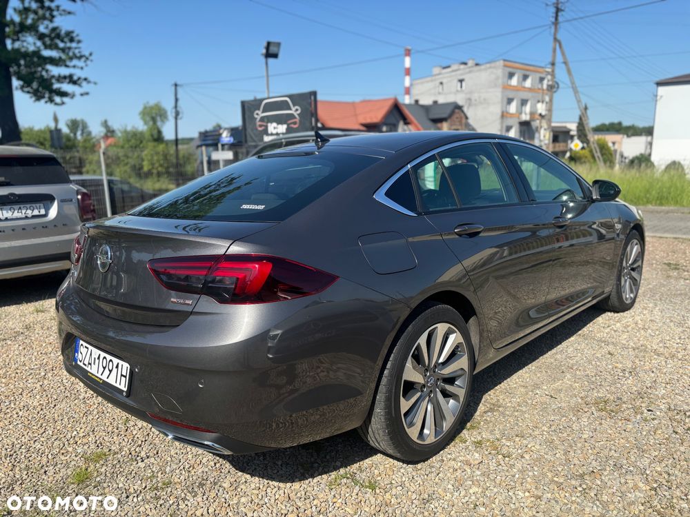 Opel Insignia 2.0 CDTI Elegance S&S - 12