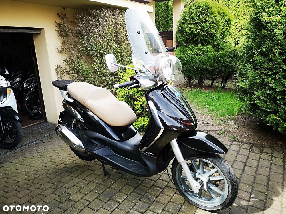 Piaggio Beverly - 23