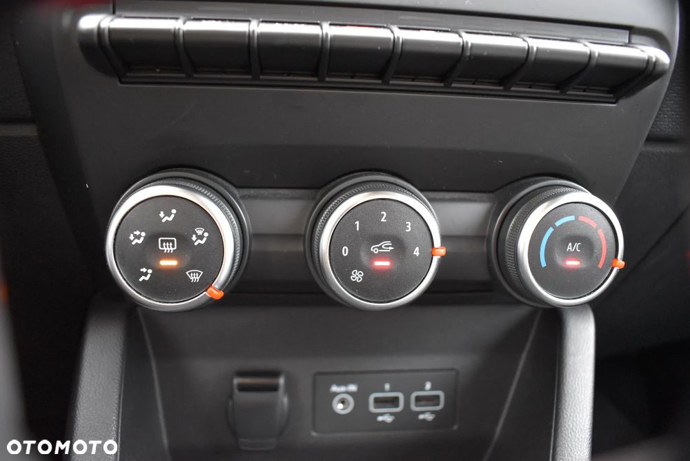 Renault Clio 1.0 TCe Equilibre - 31