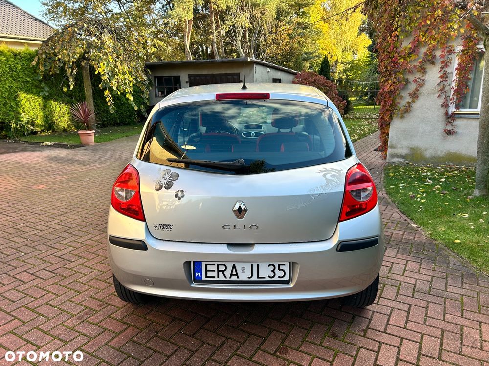 Renault Clio 1.2 16V Rip Curl - 6