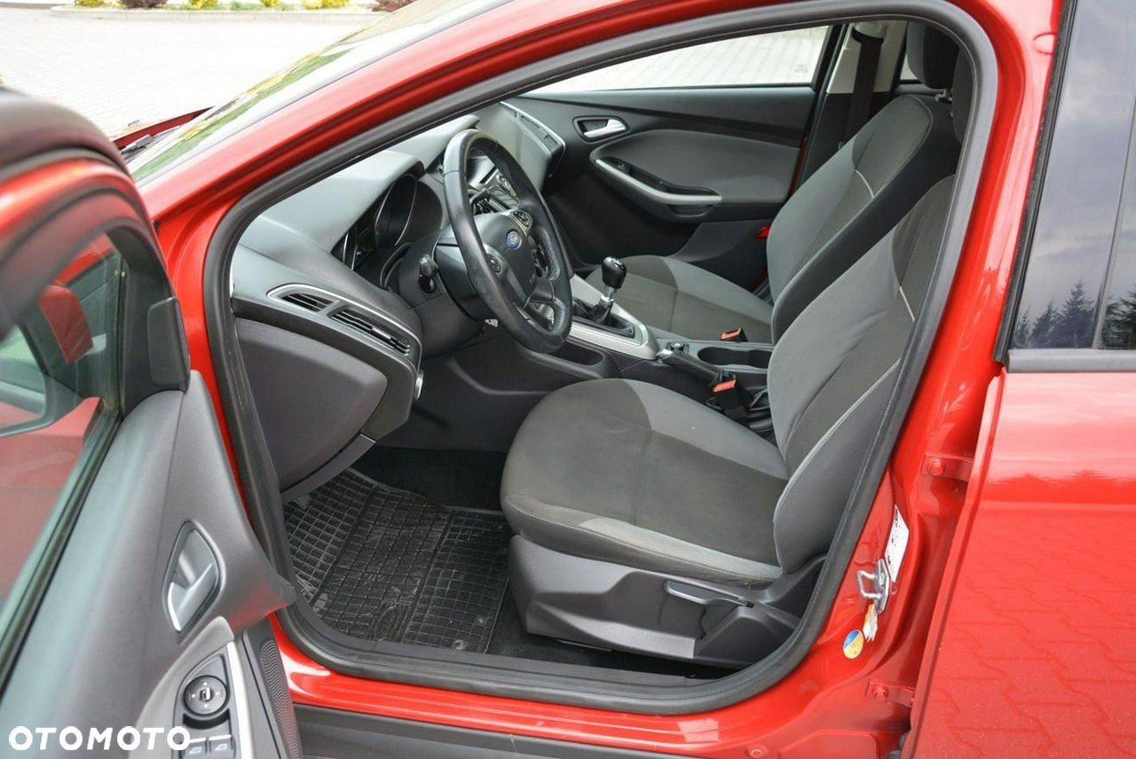 Ford Focus - 20