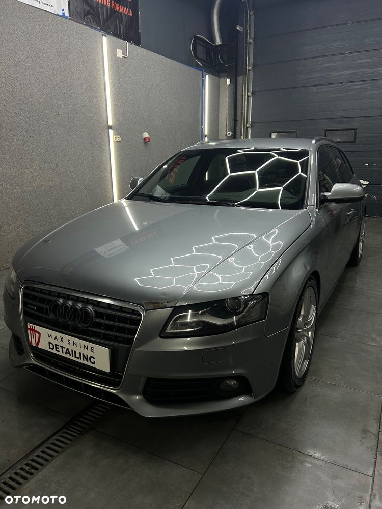Audi A4 Avant 2.0 TDI DPF quattro S line Sportpaket - 22
