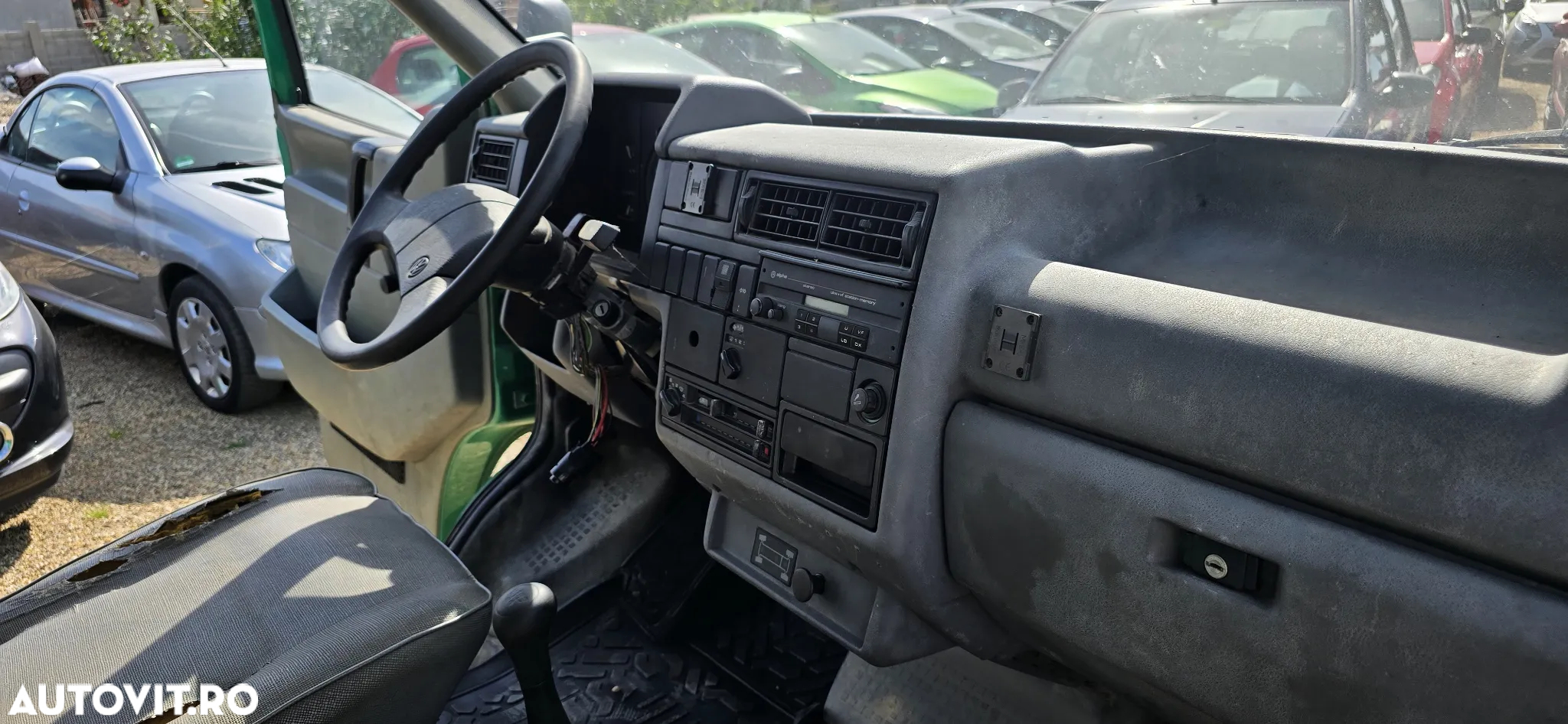 Volkswagen Transporter - 16