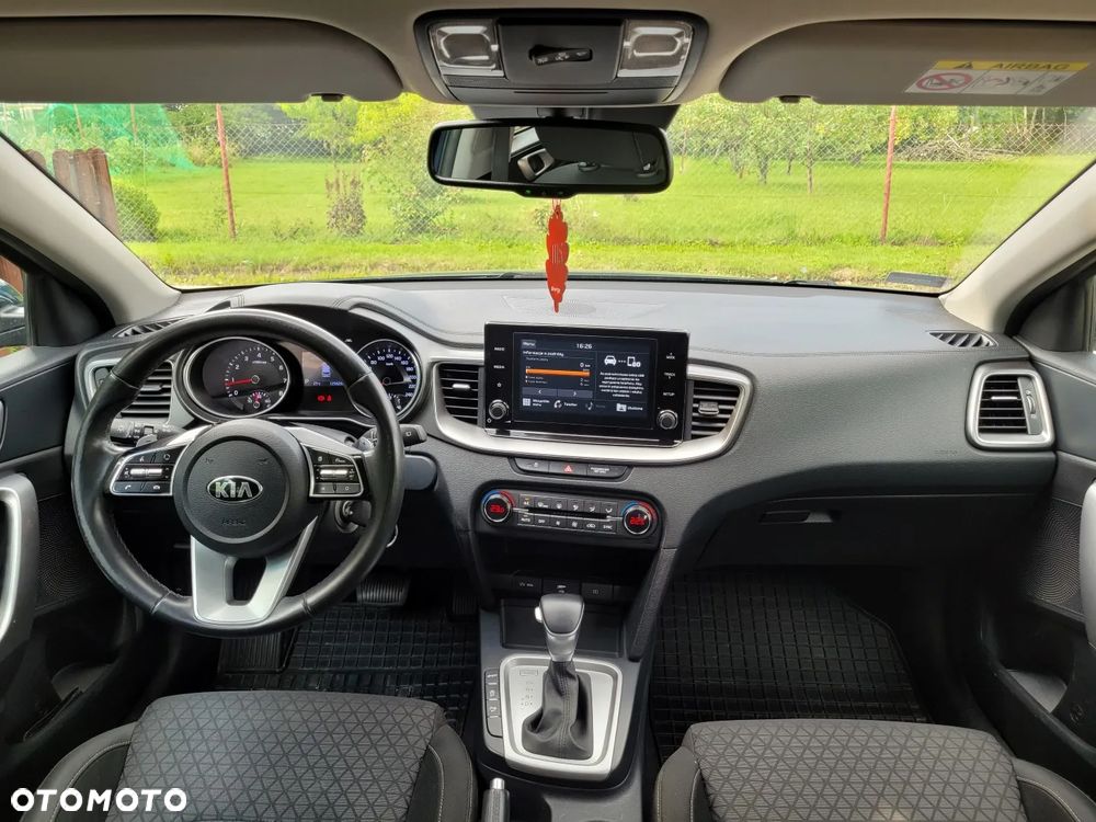 Kia Ceed 1.4 T-GDI L DCT - 8