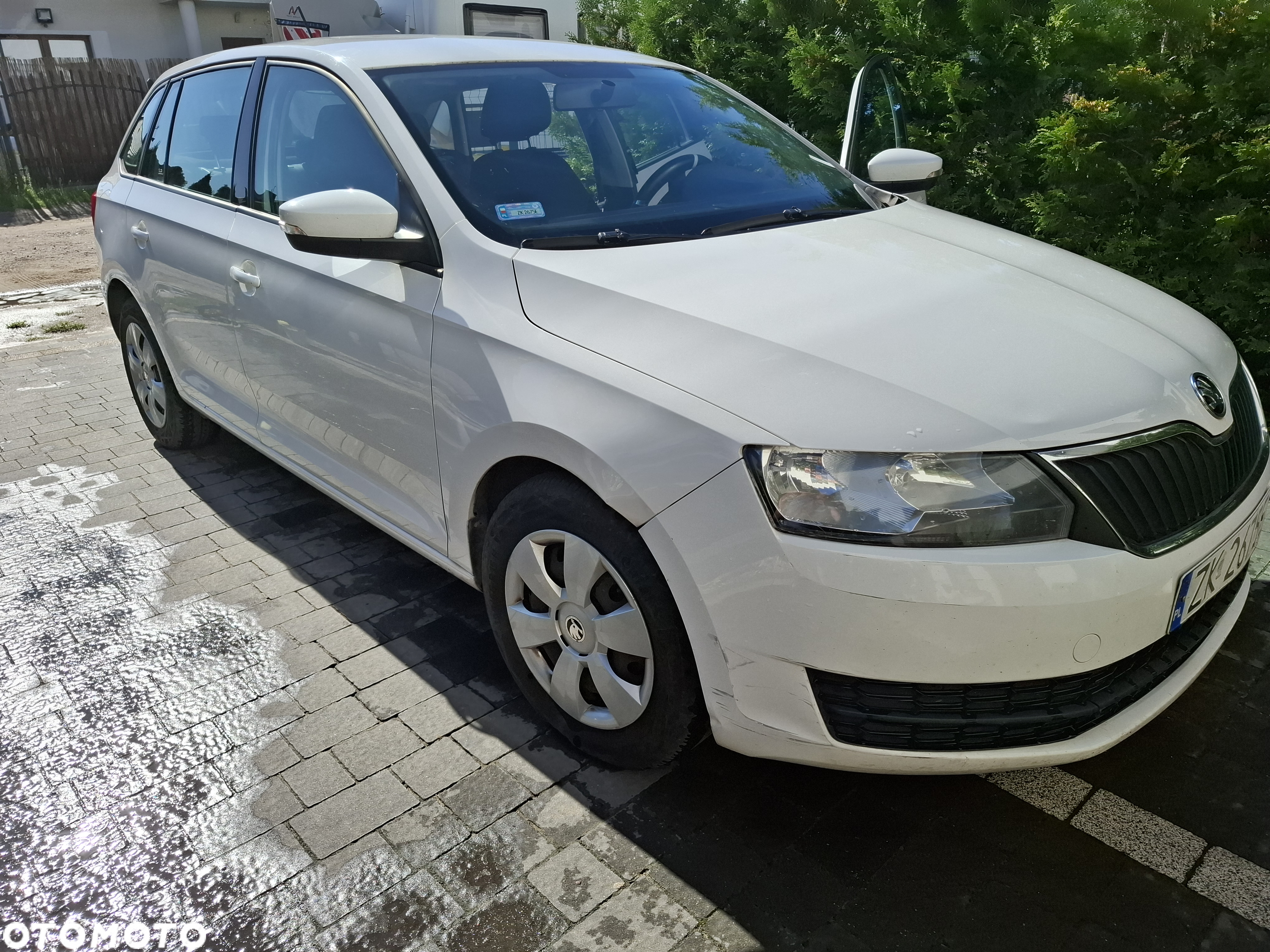 Skoda RAPID Spb 1.6 TDI DPF Active - 11