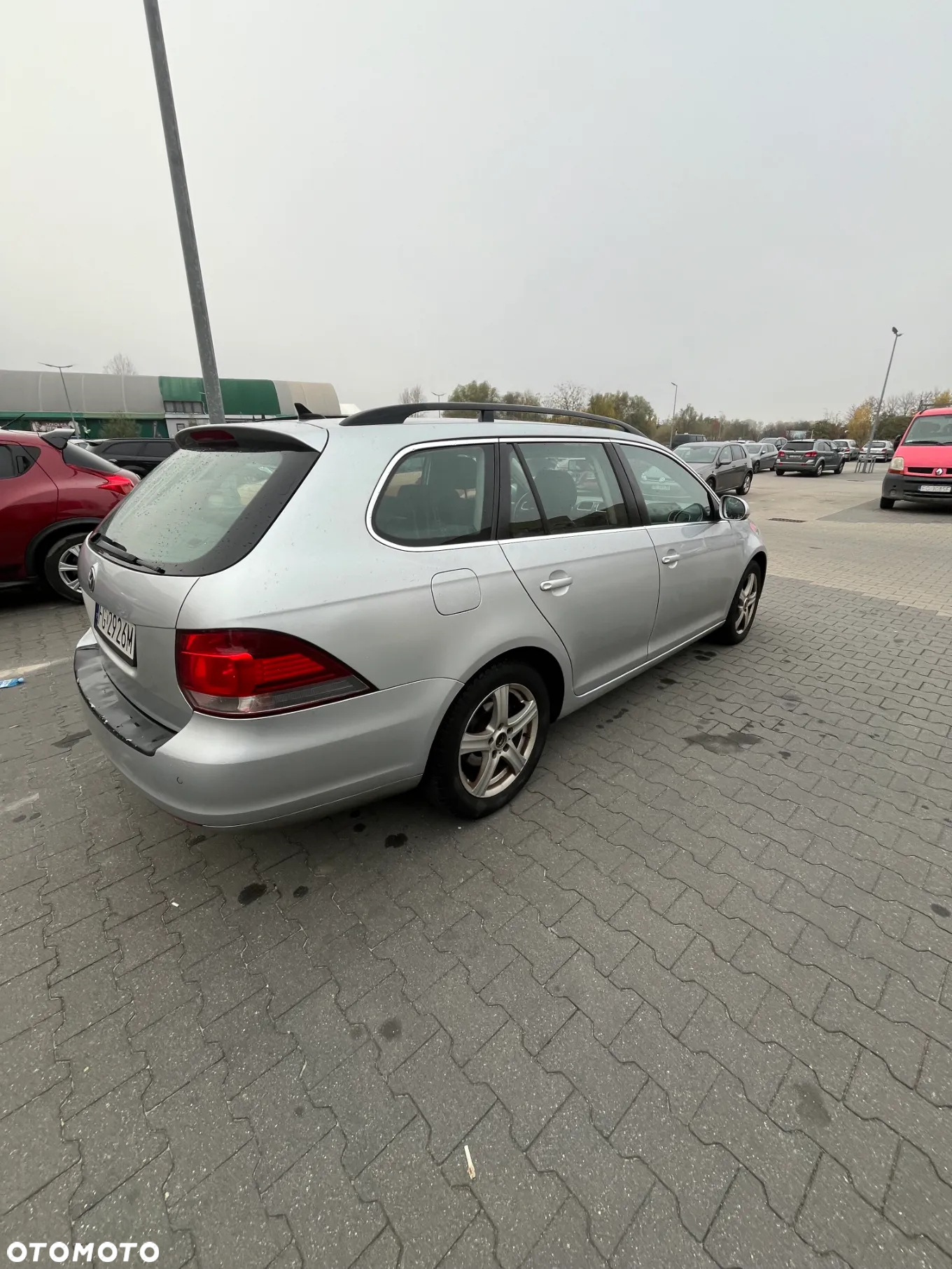 Volkswagen Golf VI 2.0 TDI Comfortline DSG - 2