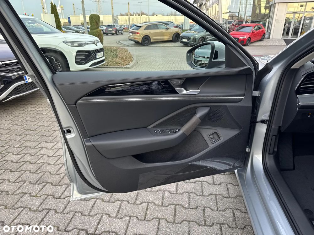 Volkswagen Passat 1.5 TSI eHybrid PHEV 150kW Business Plus DSG - 12