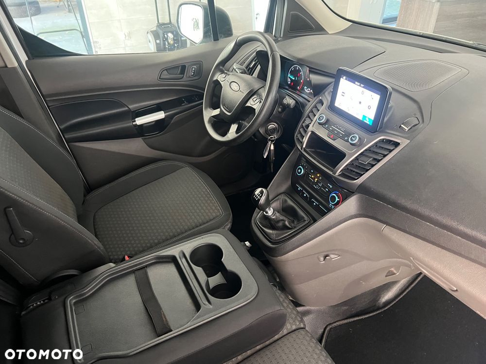 Ford Transit connect - 25