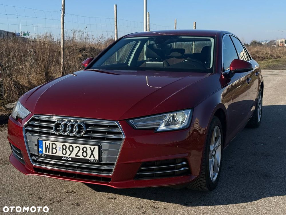 Audi A4 Limousine - 1