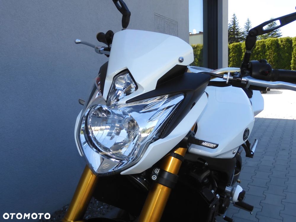 Yamaha FZ8 - 33