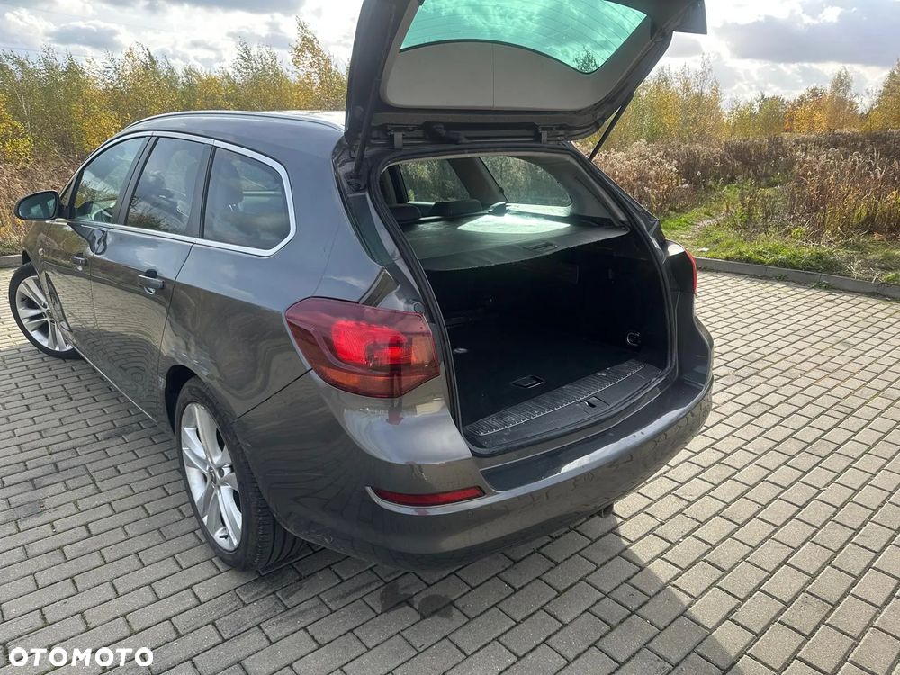Opel Astra 1.7 CDTI DPF - 8