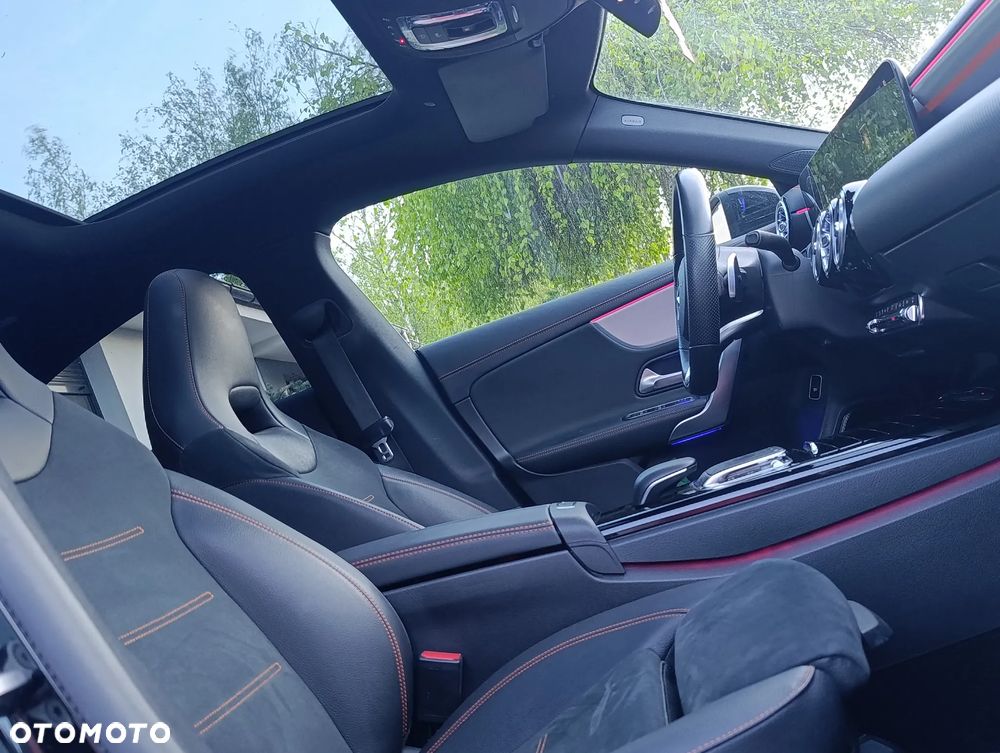 Mercedes-Benz CLA 180 d 7G-DCT Edition 1 - 21