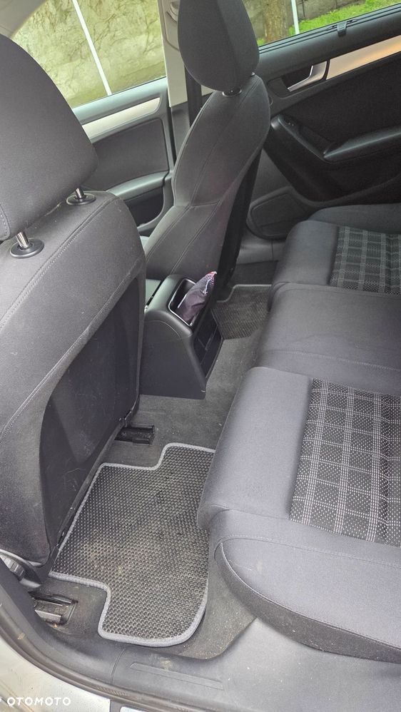 Audi A4 Avant 2.0 TDI DPF Quattro - 11
